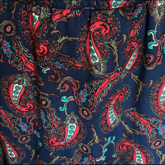 3/$10, 4/$12, 5/$14, 6/$16 🛍 Blue Rain size L paisley elastic waist skirt. - Picture 2 of 7